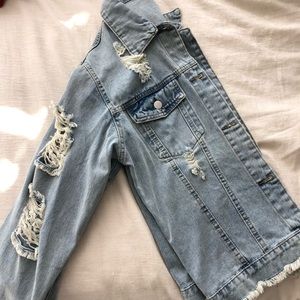 Size: M     Shein Jean jacket    Never Worn